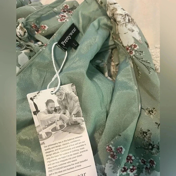 Prettywear Women's Floral Chiffon Long Sleeve Mini Dress Flowy A-Line Wrap Neck - Picture 7 of 9